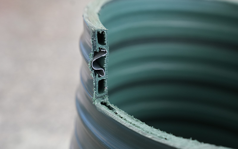 MPVE鋼塑纏繞管
